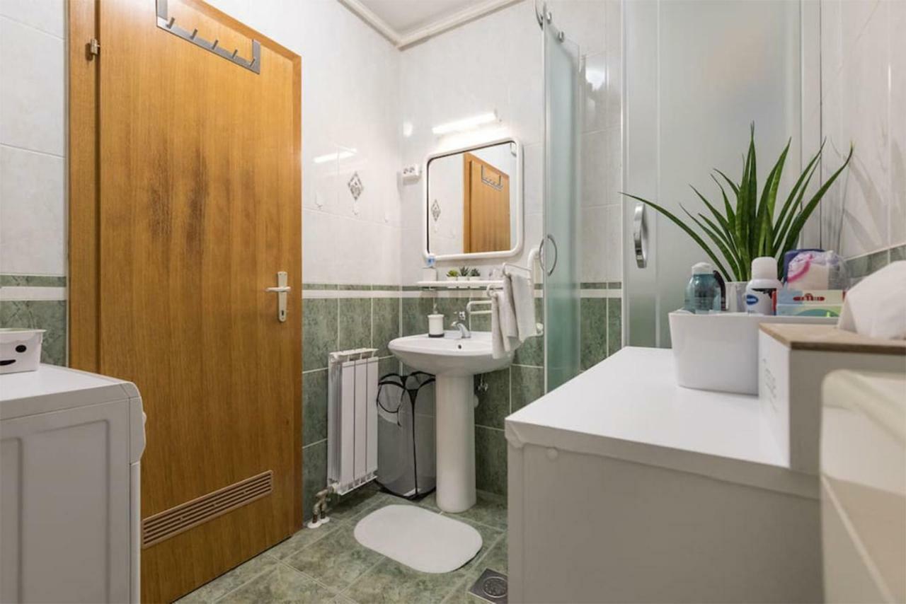 Studio Apartman Comodo Zagreb Exterior foto